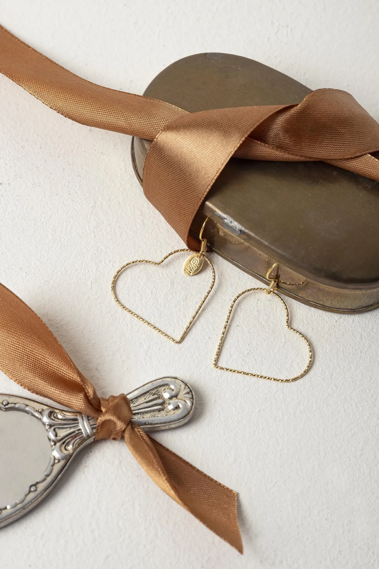 [192.LOVE-E-G] LOVE - BOUCLES D'OREILLES | Gold