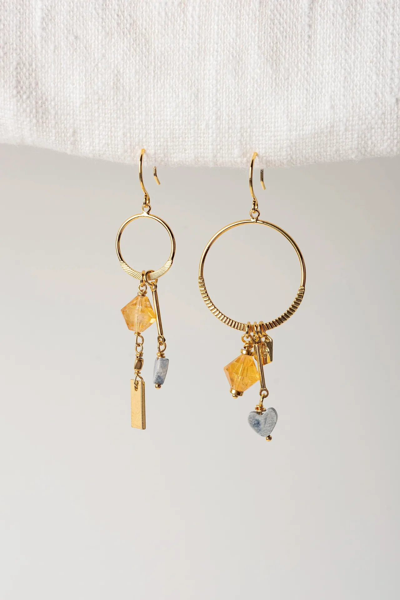 UMA - EARRINGS | Gold