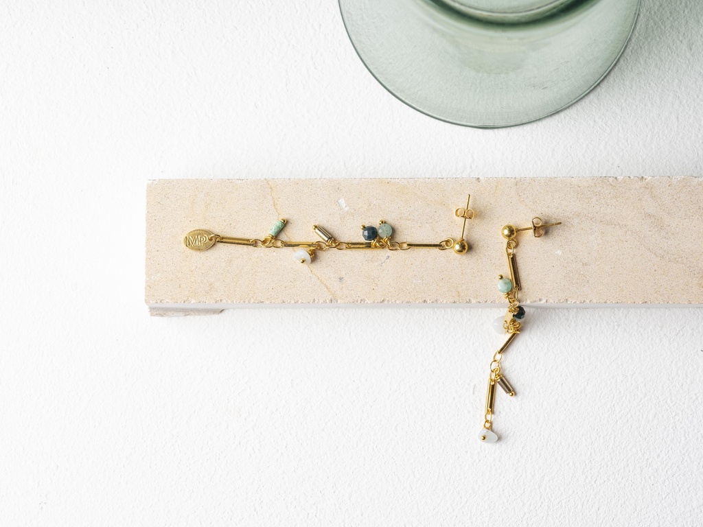 [242.WILD-E-GT] WILD - OORBELLEN | Gold Turquoise