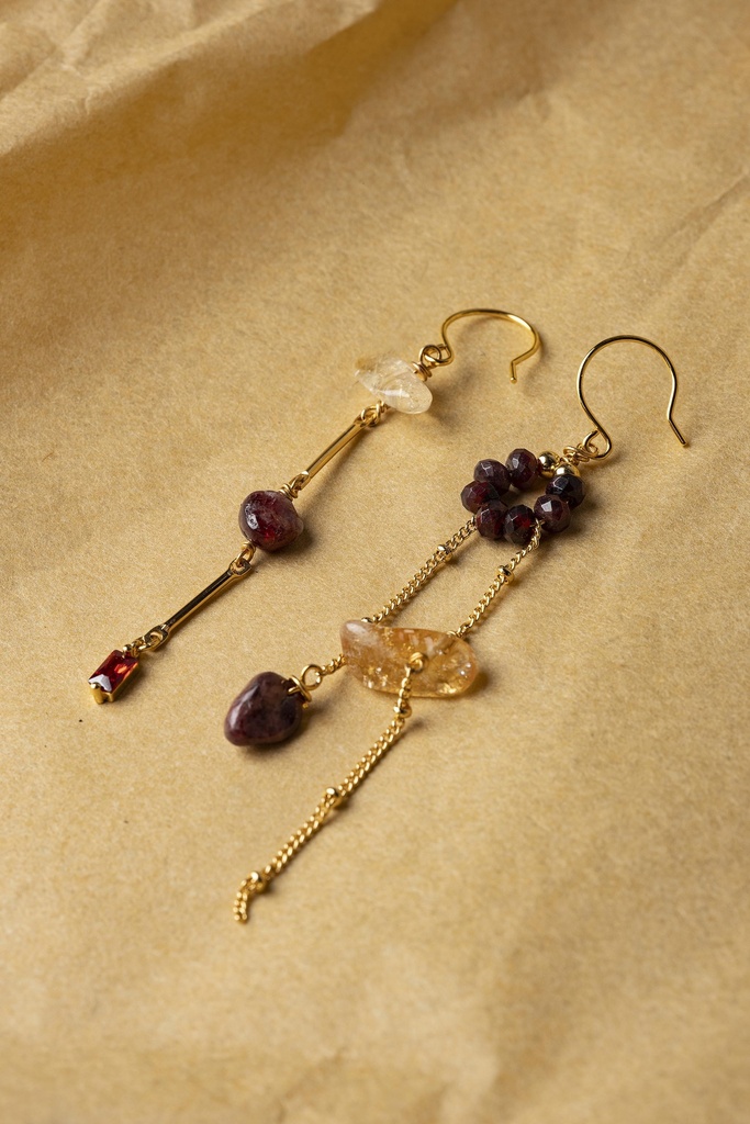 [261.IDYL/L-E-G] IDYL - EARRINGS | Gold