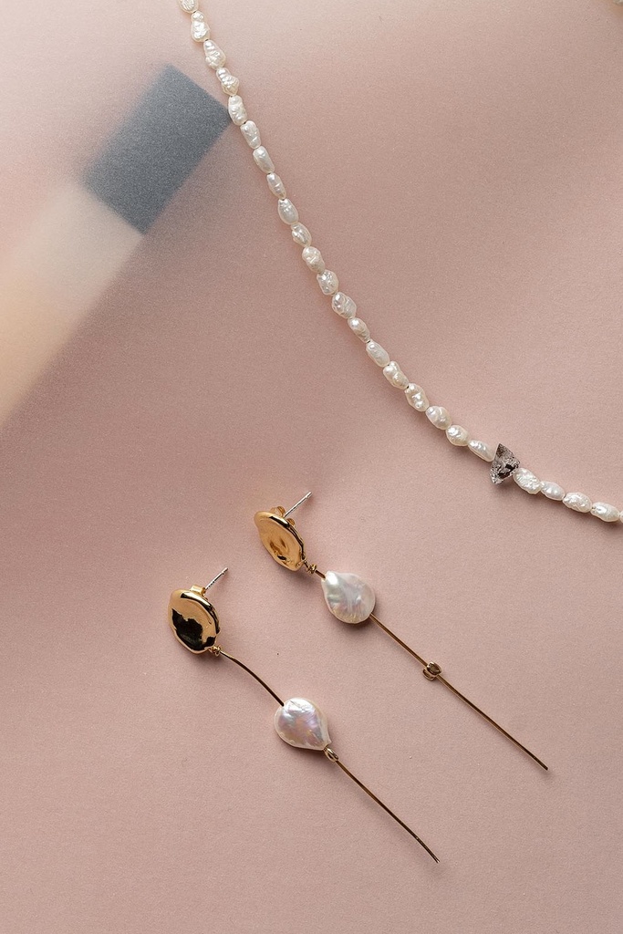 [261.VERNY-E-GPE] VERNY - BOUCLES D'OREILLES | Gold Perle