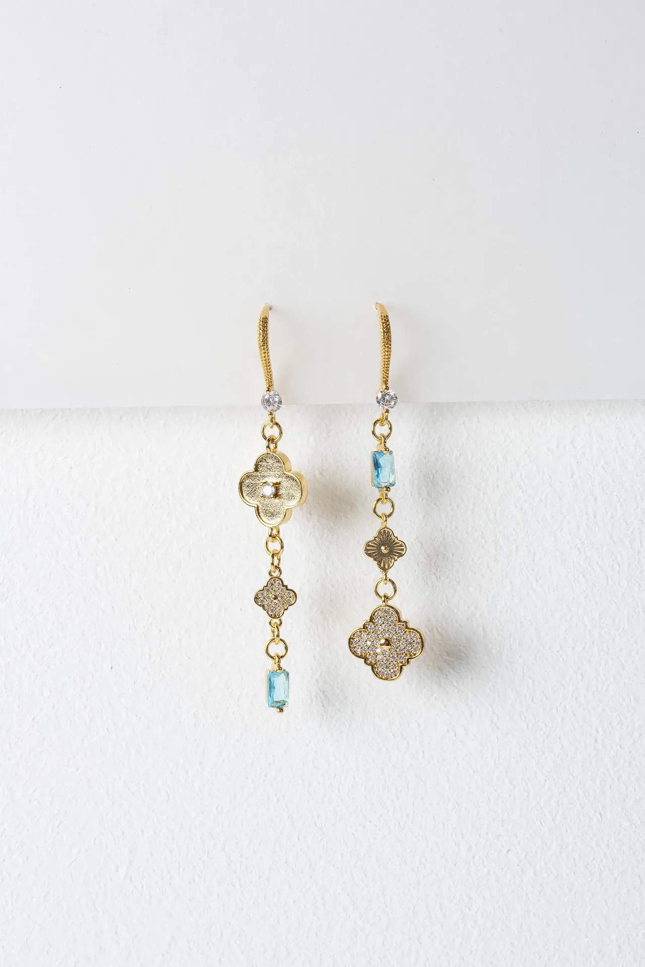 [261.MURPHY/S-E-GT] MURPHY - OORBELLEN | Gold Turquoise