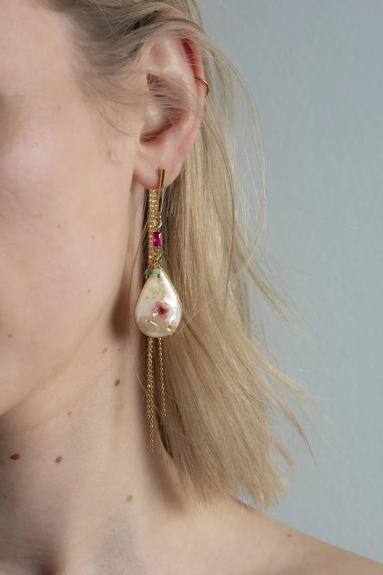 LINDA - BOUCLES D'OREILLES | Gold Fuchsia